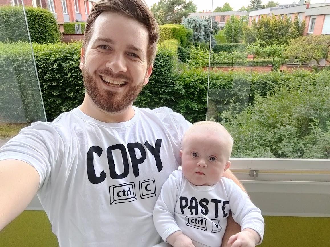 Patrik and his daughter in matching Copy/Paste t-shirts